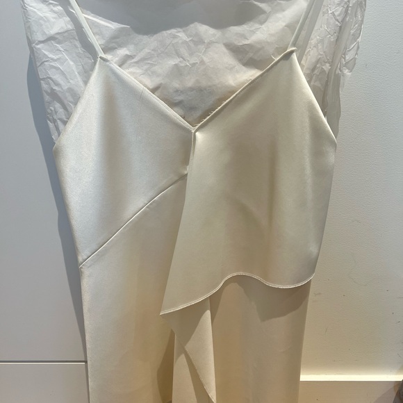 Philip Lim.1 white ivory silk strapless tank withh hangover ruffles. Size xs. - Picture 5 of 7